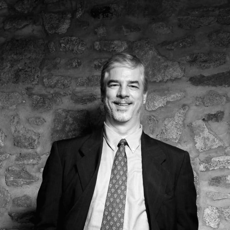 Eduardo Resende — College NIL Strategist at Crestline Partners